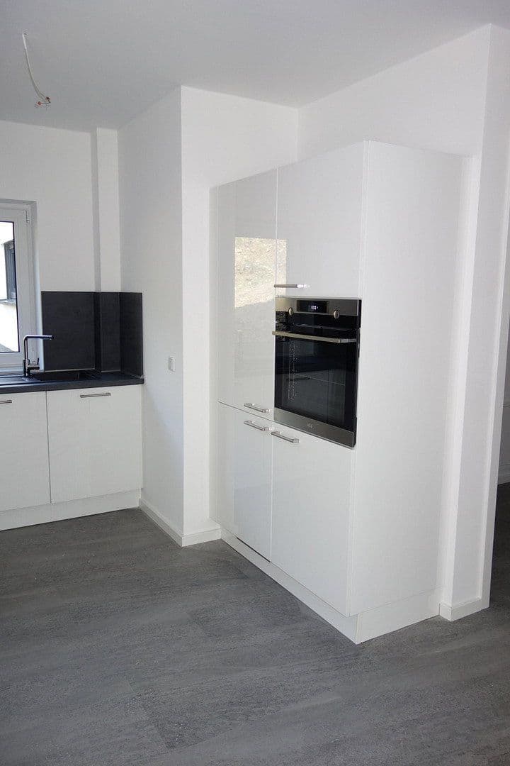 Prenájom bytu 2-izbový 73 m², Ginsterweg 2, Neuenrade, Severné Porýnie - Westfálsko Prenájom bytu 2-izbový 73 m², Ginsterweg 2, Neuenrade, Severné Porýnie - Westfálsko