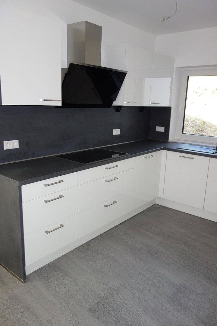 Prenájom bytu 2-izbový 73 m², Ginsterweg 2, Neuenrade, Severné Porýnie - Westfálsko Prenájom bytu 2-izbový 73 m², Ginsterweg 2, Neuenrade, Severné Porýnie - Westfálsko