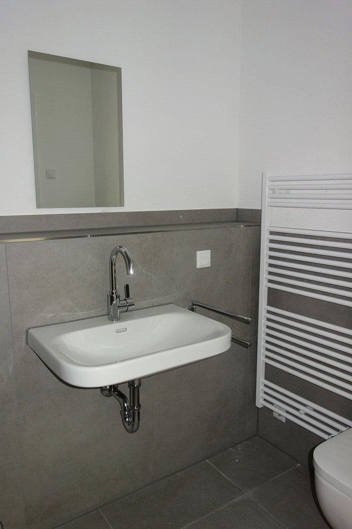 Prenájom bytu 2-izbový 73 m², Ginsterweg 2, Neuenrade, Severné Porýnie - Westfálsko Prenájom bytu 2-izbový 73 m², Ginsterweg 2, Neuenrade, Severné Porýnie - Westfálsko