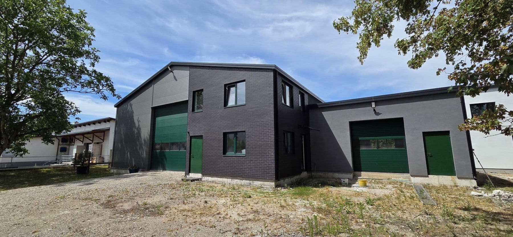 Predaj nebytového priestoru 1.750 m², Willstätt, Bádensko-Wurttembersko Predaj nebytového priestoru 1.750 m², Willstätt, Bádensko-Wurttembersko