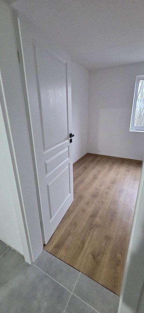 Predaj nebytového priestoru 1.750 m², Willstätt, Bádensko-Wurttembersko Predaj nebytového priestoru 1.750 m², Willstätt, Bádensko-Wurttembersko