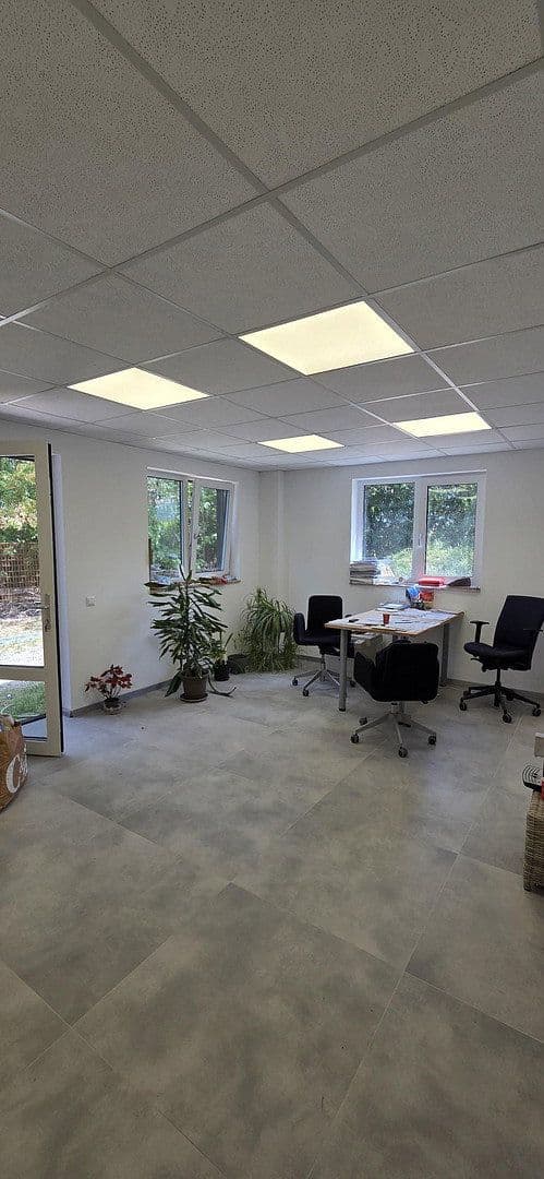 Predaj nebytového priestoru 1.750 m², Willstätt, Bádensko-Wurttembersko Predaj nebytového priestoru 1.750 m², Willstätt, Bádensko-Wurttembersko