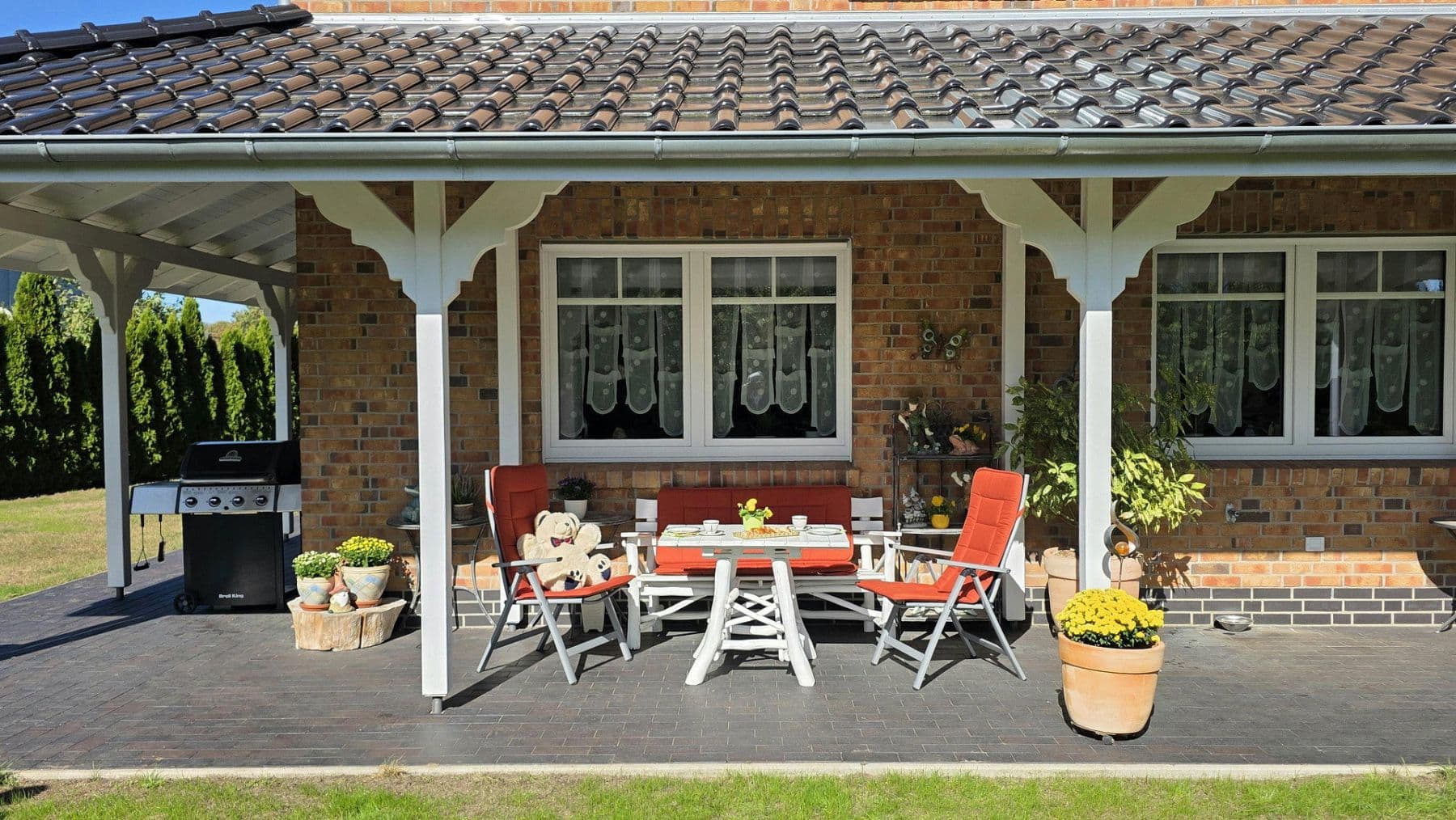 Predaj domu 242 m², pozemok 1.040 m², Riede, Dolné Sasko Predaj domu 242 m², pozemok 1.040 m², Riede, Dolné Sasko