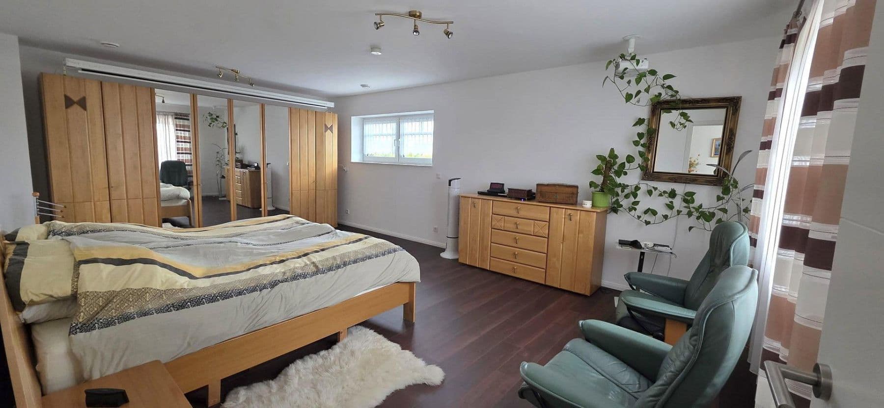 Predaj domu 242 m², pozemok 1.040 m², Riede, Dolné Sasko Predaj domu 242 m², pozemok 1.040 m², Riede, Dolné Sasko