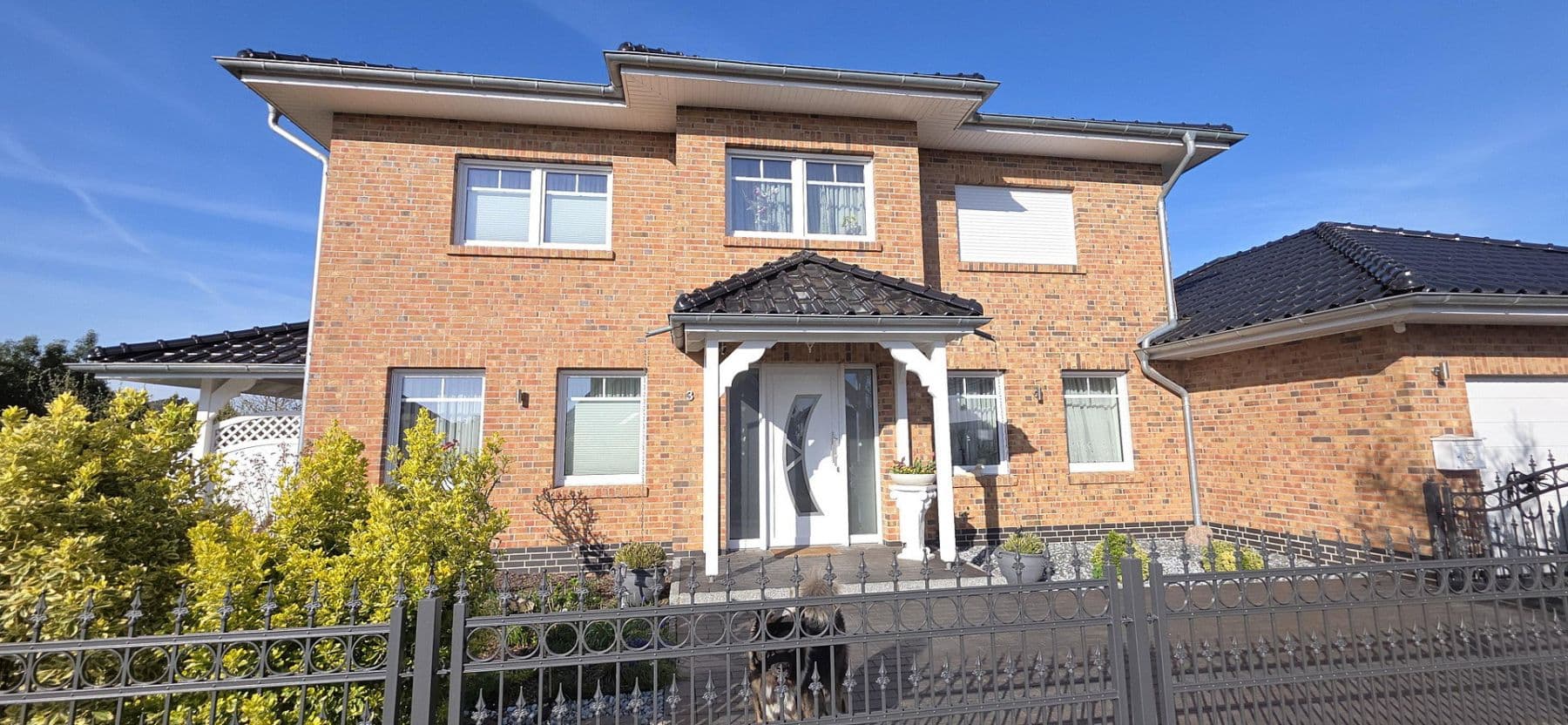 Predaj domu 242 m², pozemok 1.040 m², Riede, Dolné Sasko Predaj domu 242 m², pozemok 1.040 m², Riede, Dolné Sasko