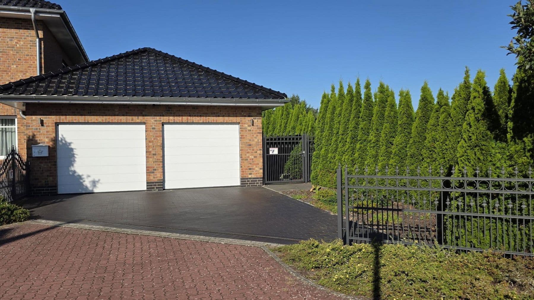 Predaj domu 242 m², pozemok 1.040 m², Riede, Dolné Sasko Predaj domu 242 m², pozemok 1.040 m², Riede, Dolné Sasko