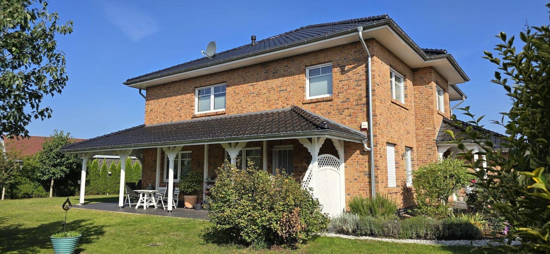 Predaj domu 242 m², pozemok 1.040 m², Riede, Dolné Sasko Predaj domu 242 m², pozemok 1.040 m², Riede, Dolné Sasko
