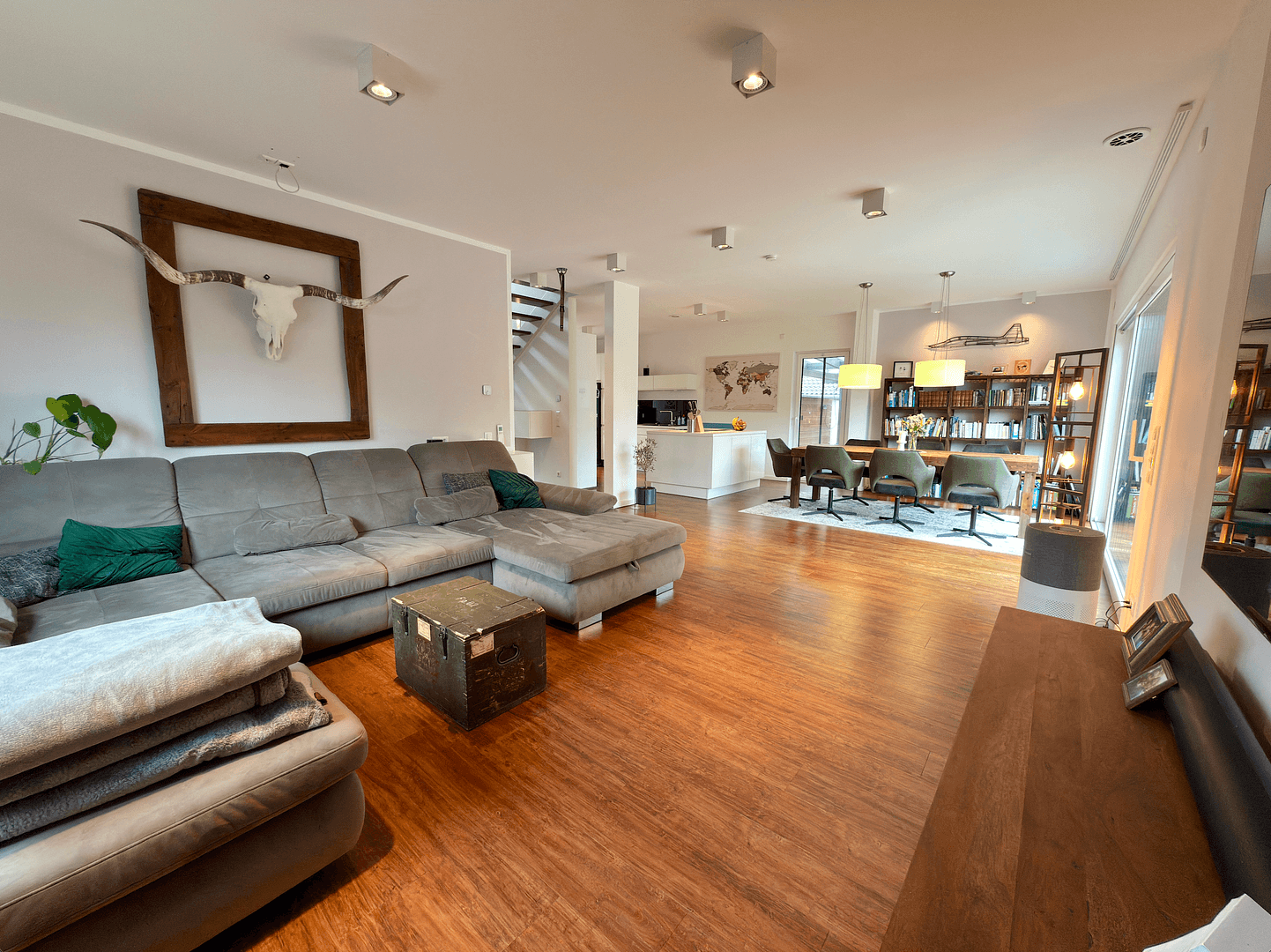 Predaj domu 168 m², pozemok 720 m², Breiholz, Šlezvicko-Holštajnsko Predaj domu 168 m², pozemok 720 m², Breiholz, Šlezvicko-Holštajnsko