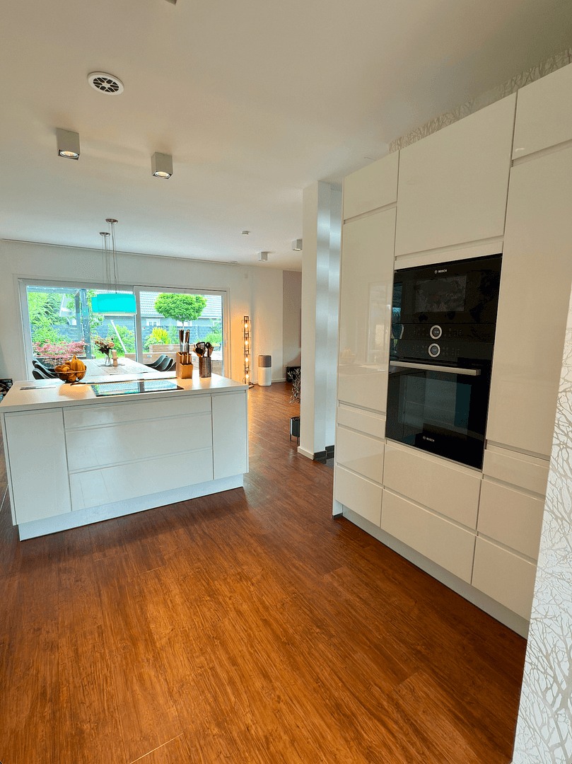 Predaj domu 168 m², pozemok 720 m², Breiholz, Šlezvicko-Holštajnsko Predaj domu 168 m², pozemok 720 m², Breiholz, Šlezvicko-Holštajnsko