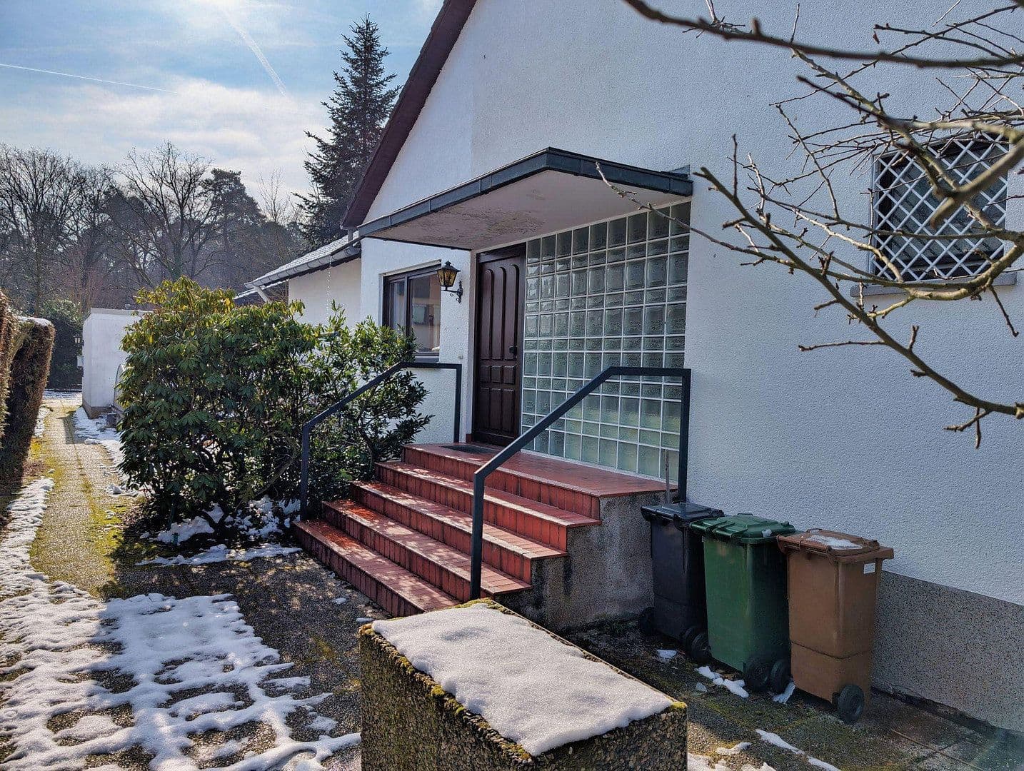 Predaj domu 226 m², pozemok 777 m², Heusenstamm, Hesensko Predaj domu 226 m², pozemok 777 m², Heusenstamm, Hesensko