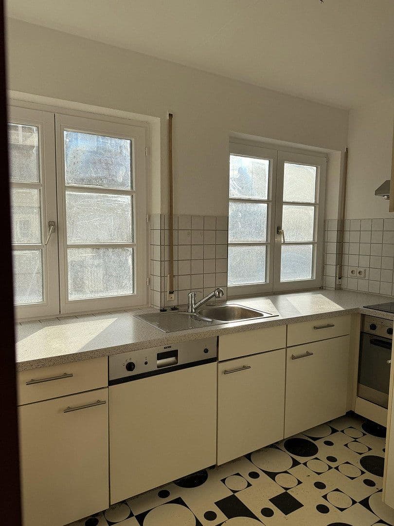 Prenájom domu 60 m², pozemok 224 m², Herrenberger Str. 3, Weil der Stadt, Bádensko-Wurttembersko Prenájom domu 60 m², pozemok 224 m², Herrenberger Str. 3, Weil der Stadt, Bádensko-Wurttembersko
