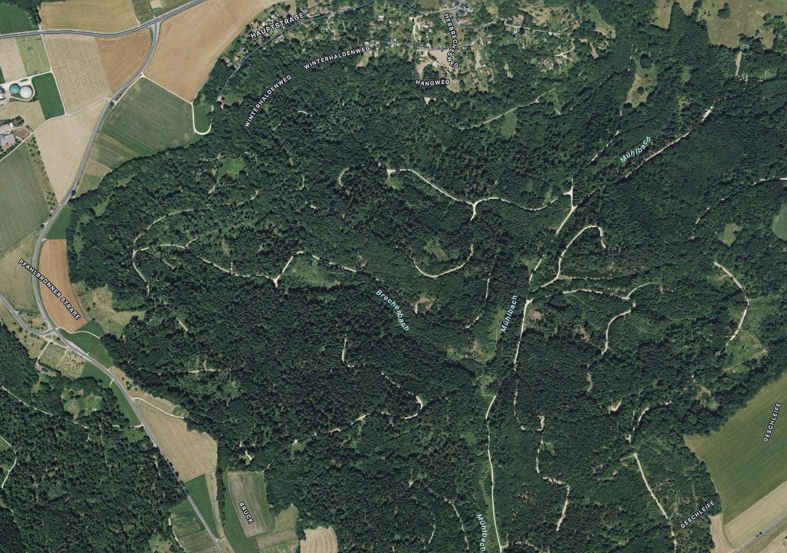 Predaj pozemku 2.435 m², Alfdorf, Bádensko-Wurttembersko Predaj pozemku 2.435 m², Alfdorf, Bádensko-Wurttembersko