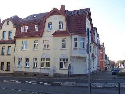 Prenájom bytu 3-izbový 92 m², Goldbachstraße 8, Hohenstein-Ernstthal, Sasko Prenájom bytu 3-izbový 92 m², Goldbachstraße 8, Hohenstein-Ernstthal, Sasko