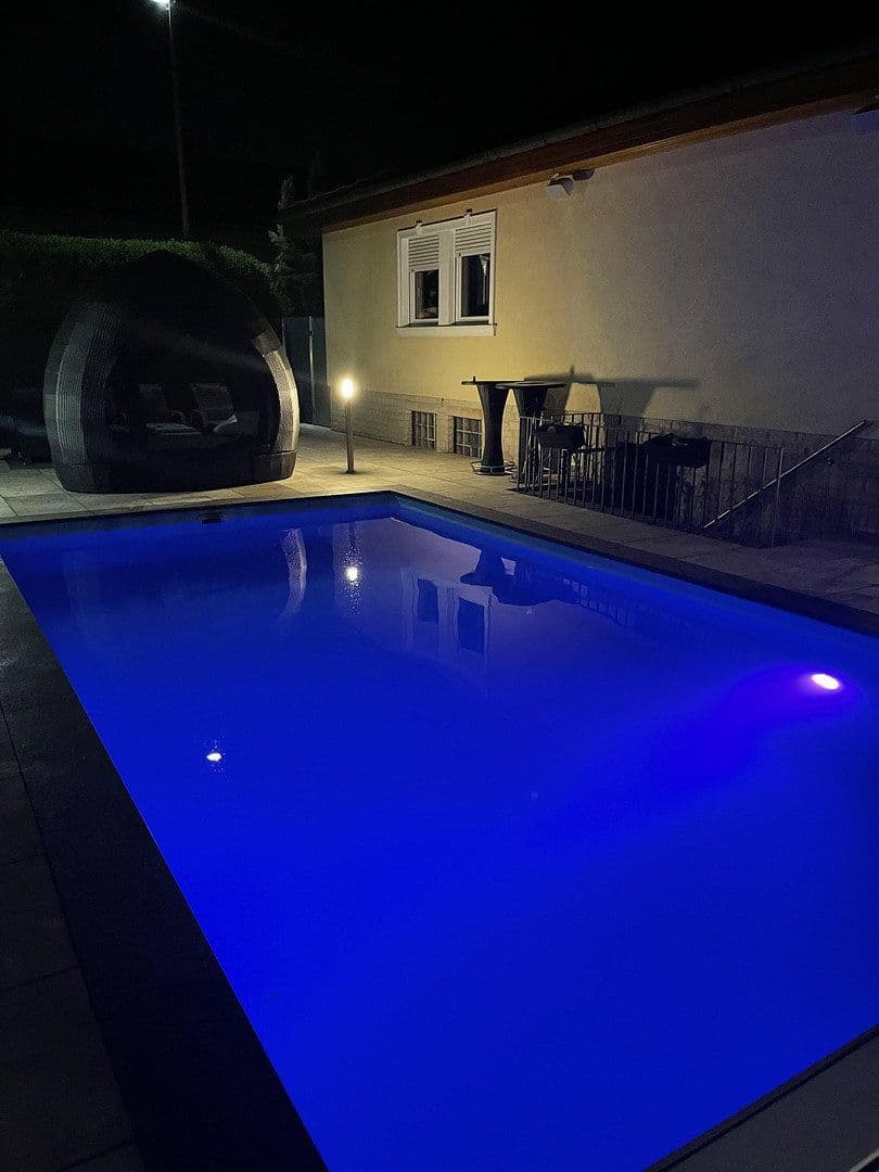 Predaj domu 205 m², pozemok 616 m², Mutterstadt, Porýnie-Falcko Predaj domu 205 m², pozemok 616 m², Mutterstadt, Porýnie-Falcko
