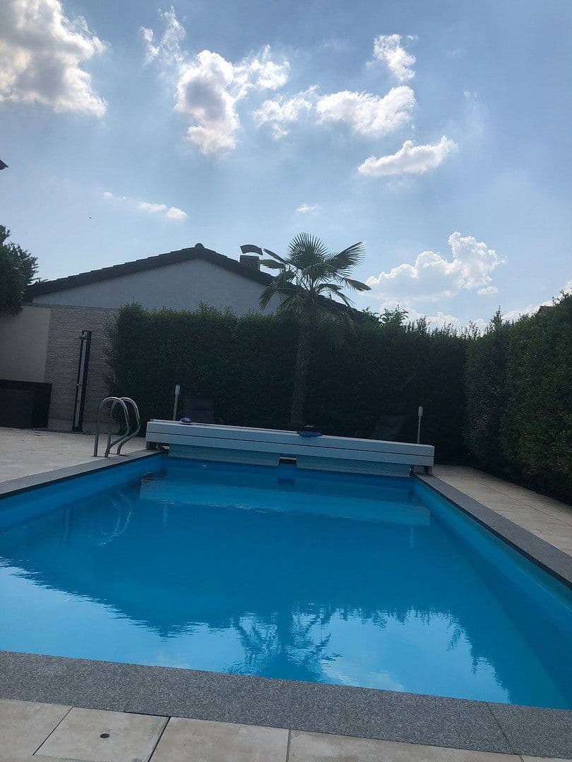 Predaj domu 205 m², pozemok 616 m², Mutterstadt, Porýnie-Falcko Predaj domu 205 m², pozemok 616 m², Mutterstadt, Porýnie-Falcko