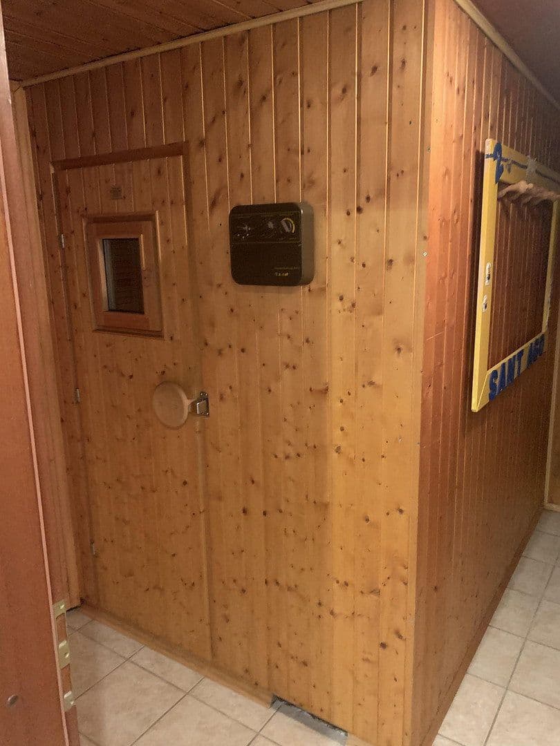 Predaj domu 205 m², pozemok 616 m², Mutterstadt, Porýnie-Falcko Predaj domu 205 m², pozemok 616 m², Mutterstadt, Porýnie-Falcko