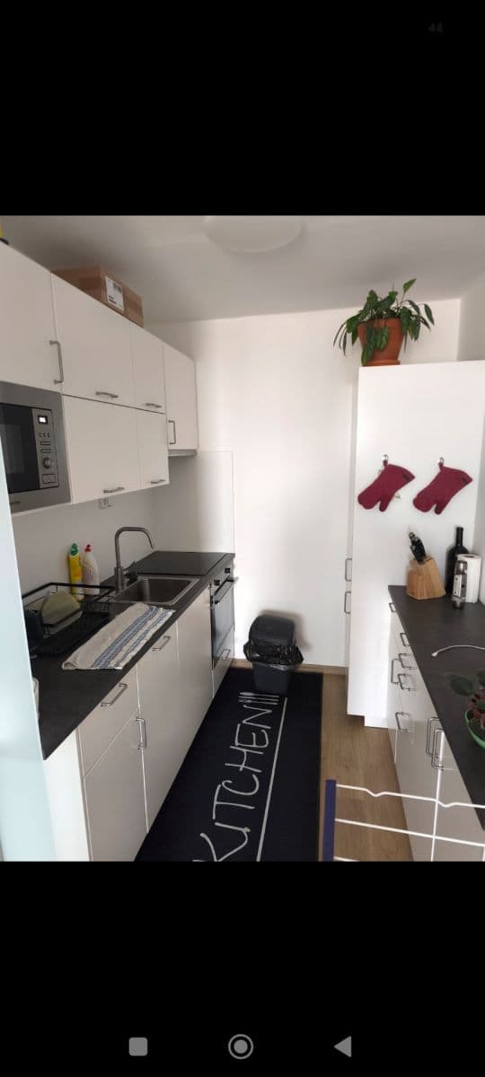 Prenájom bytu 2-izbový 50 m², Milánská, Praha, Praha Prenájom bytu 2-izbový 50 m², Milánská, Praha, Praha