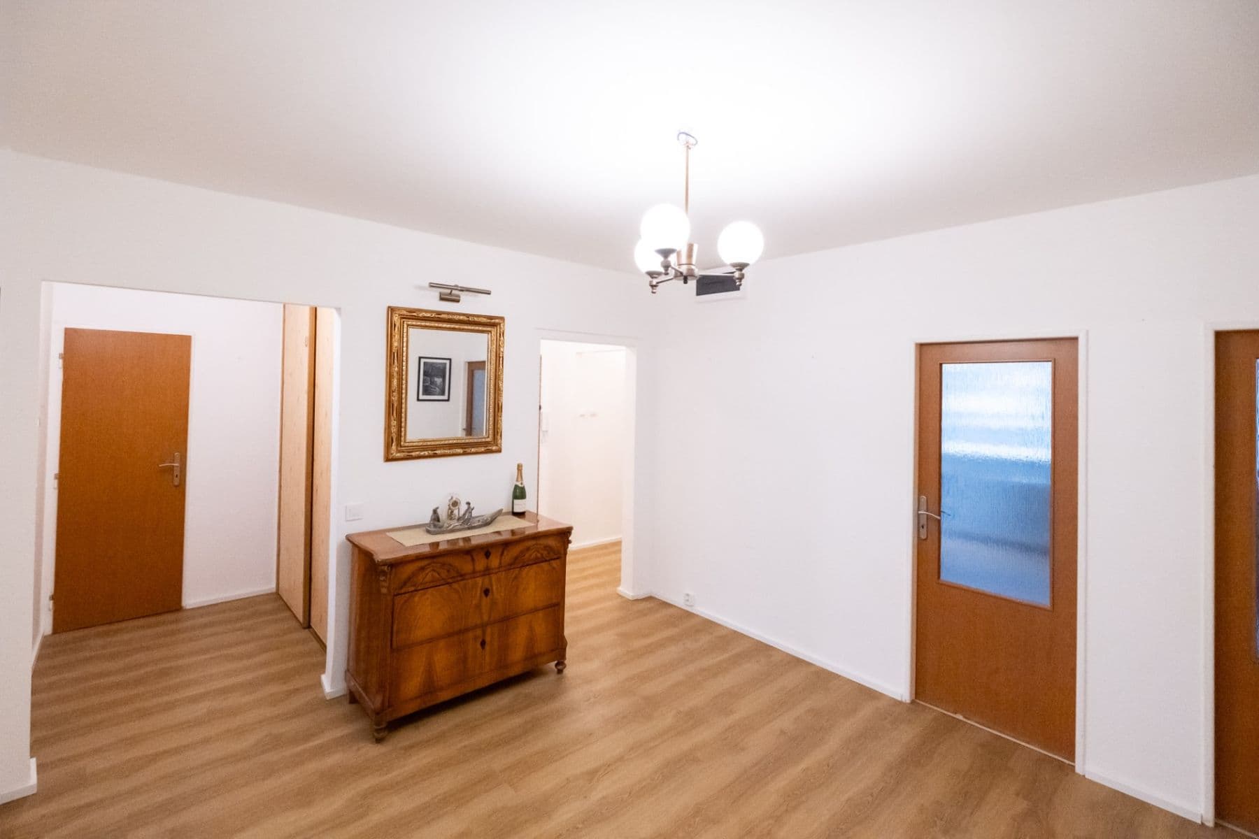 Predaj bytu 4-izbový 104 m², Křivenická, Praha, Praha Predaj bytu 4-izbový 104 m², Křivenická, Praha, Praha