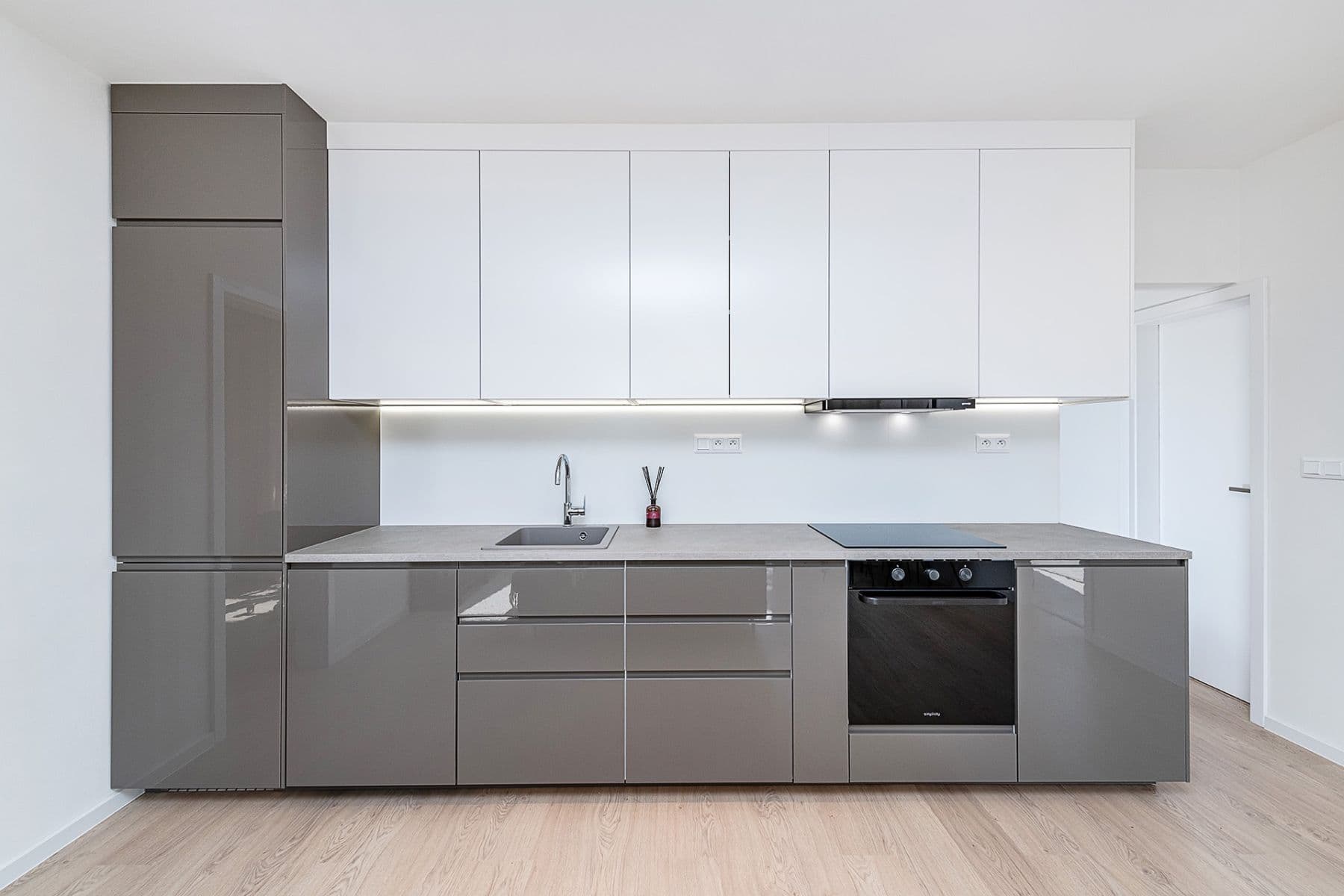 Predaj bytu 3-izbový 62 m², Nad Olšinami, Praha, Praha Predaj bytu 3-izbový 62 m², Nad Olšinami, Praha, Praha