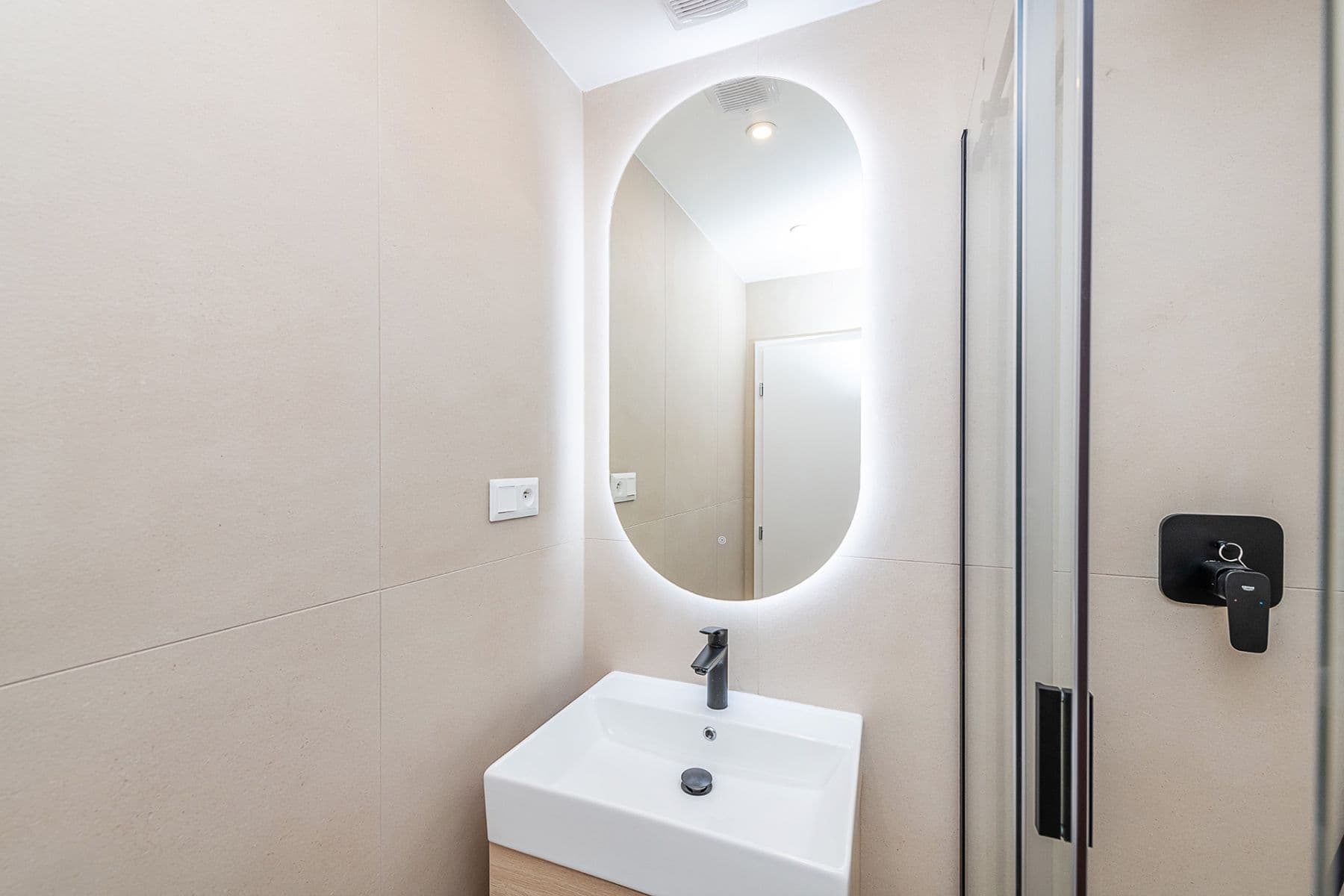 Predaj bytu 3-izbový 62 m², Nad Olšinami, Praha, Praha Predaj bytu 3-izbový 62 m², Nad Olšinami, Praha, Praha