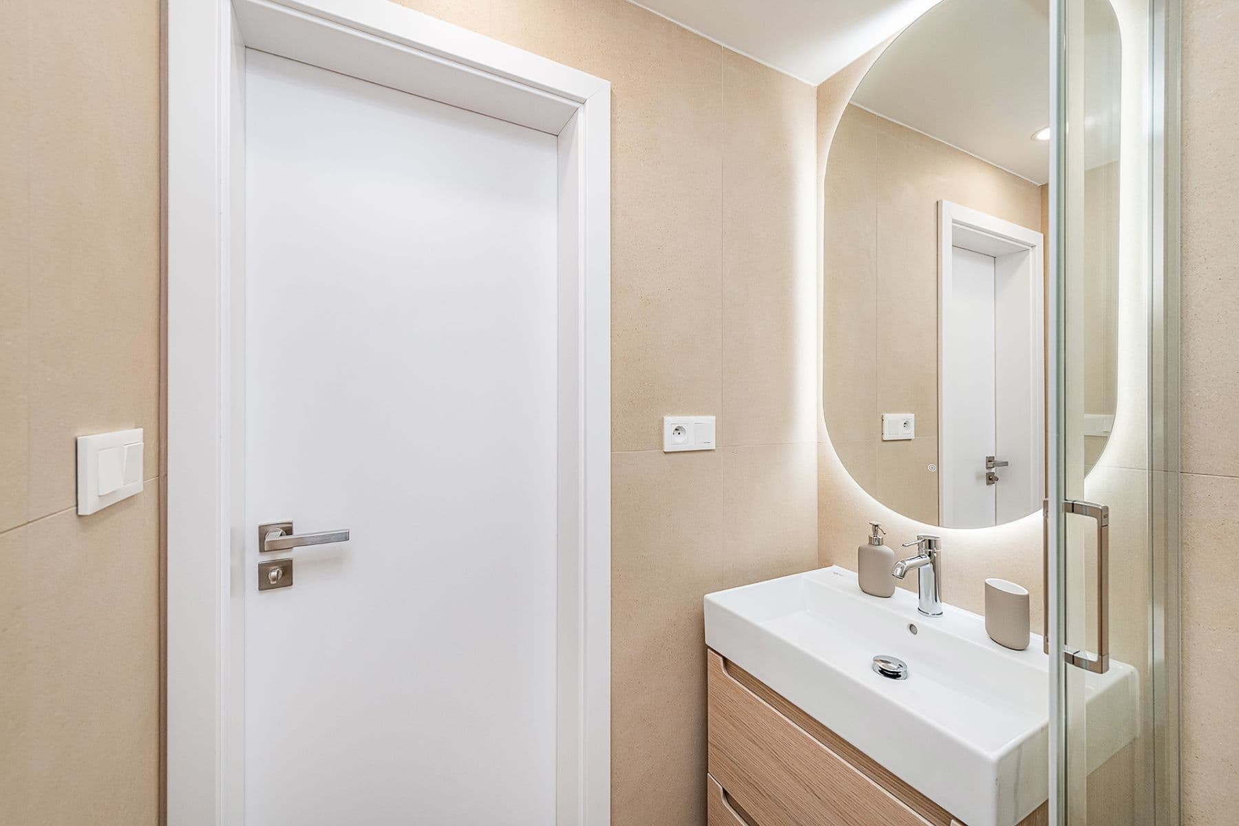 Predaj bytu 3-izbový 62 m², Nad Olšinami, Praha, Praha Predaj bytu 3-izbový 62 m², Nad Olšinami, Praha, Praha