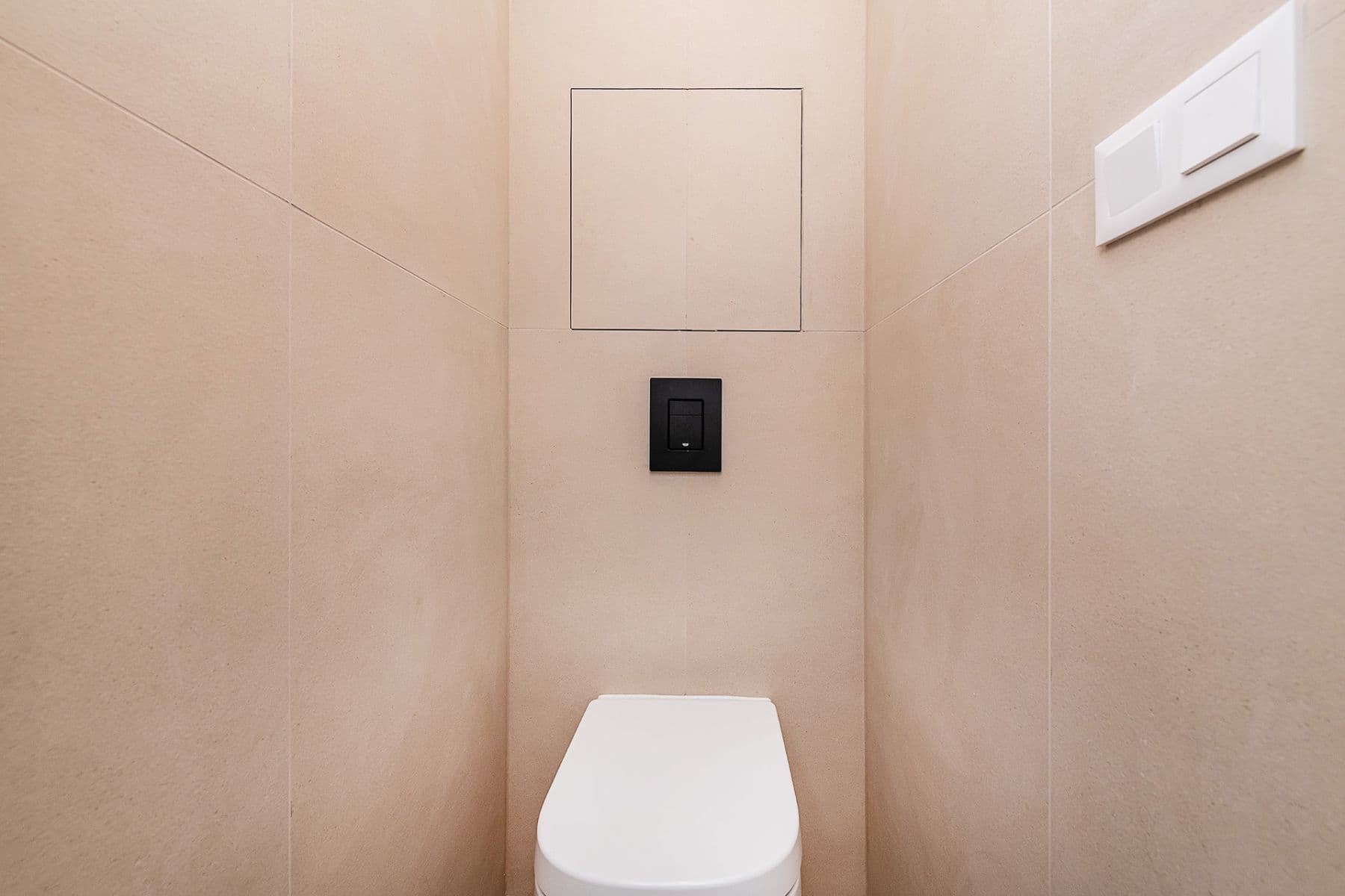 Predaj bytu 2-izbový 52 m², Komunardů, Praha, Praha Predaj bytu 2-izbový 52 m², Komunardů, Praha, Praha