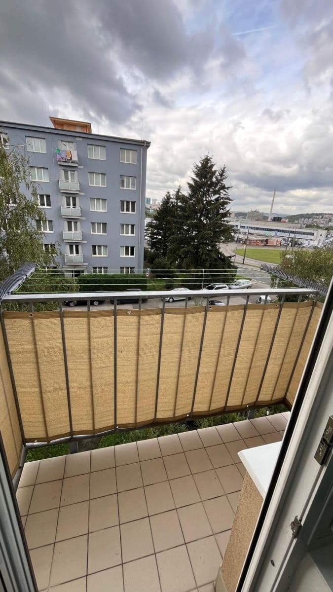 Prenájom bytu 2-izbový 55 m², Střimelická, Praha, Praha Prenájom bytu 2-izbový 55 m², Střimelická, Praha, Praha