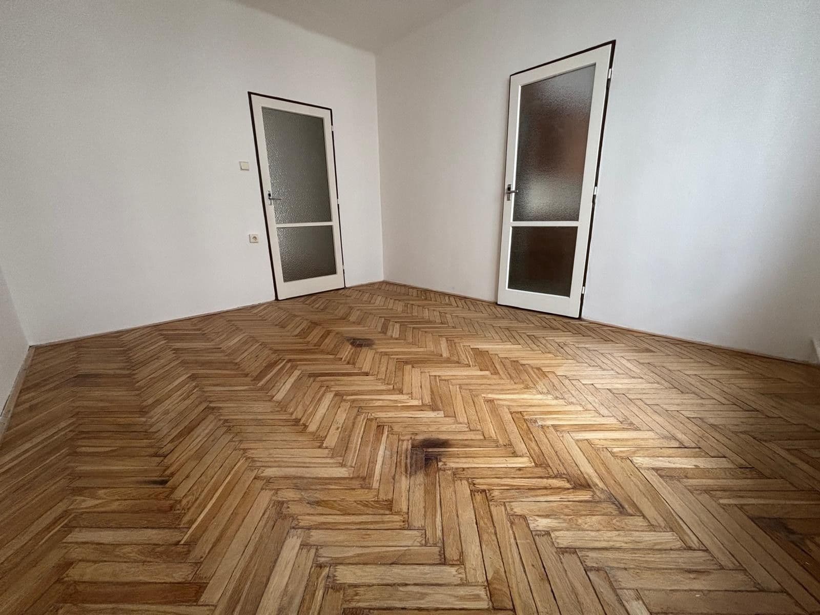 Predaj bytu 2-izbový 57 m², Boleslavova, Praha, Praha Predaj bytu 2-izbový 57 m², Boleslavova, Praha, Praha