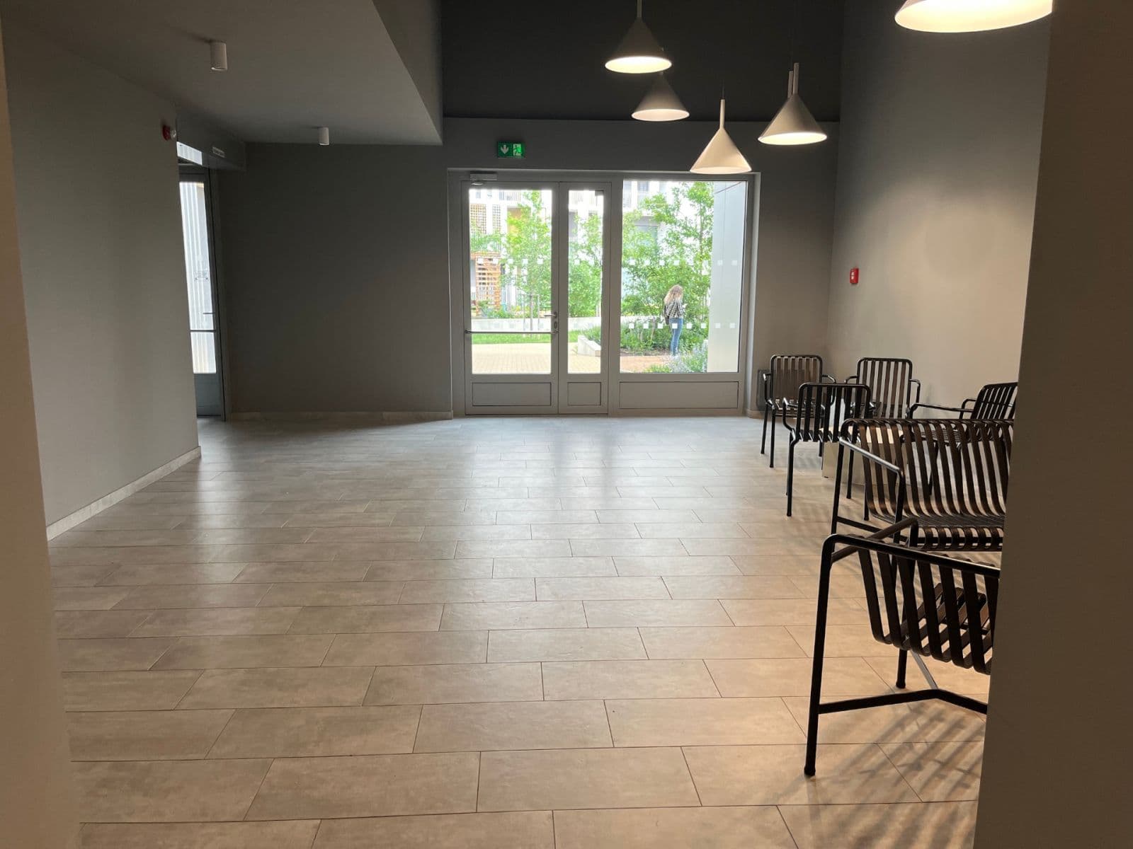 Prenájom bytu 2-izbový 72 m², Mezi Vodami, Praha, Praha Prenájom bytu 2-izbový 72 m², Mezi Vodami, Praha, Praha