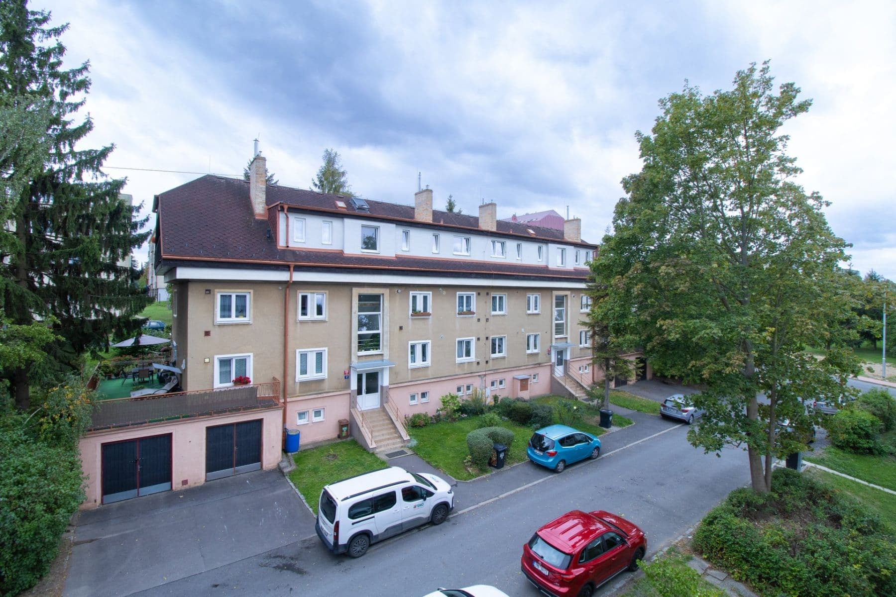 Prenájom bytu 3-izbový 75 m², Mladých, Praha, Praha Prenájom bytu 3-izbový 75 m², Mladých, Praha, Praha