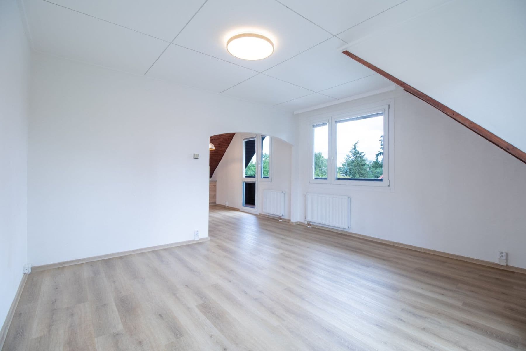 Prenájom bytu 3-izbový 75 m², Mladých, Praha, Praha Prenájom bytu 3-izbový 75 m², Mladých, Praha, Praha