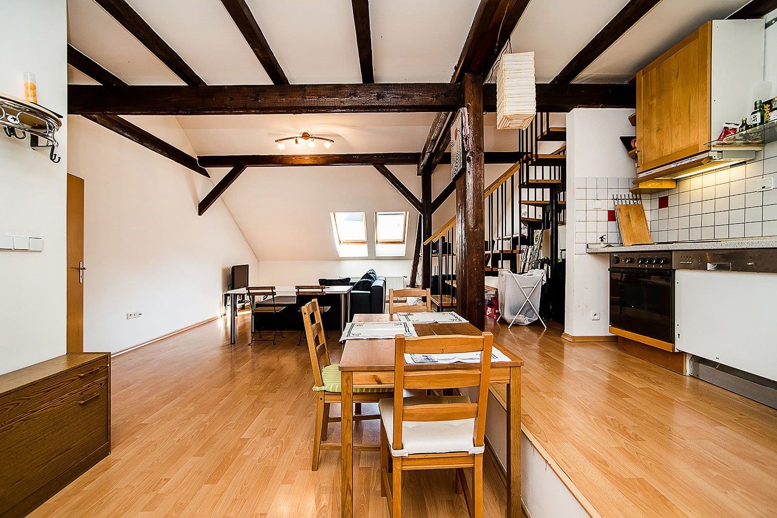 Prenájom bytu 2-izbový 85 m², Sudoměřská, Praha, Praha Prenájom bytu 2-izbový 85 m², Sudoměřská, Praha, Praha