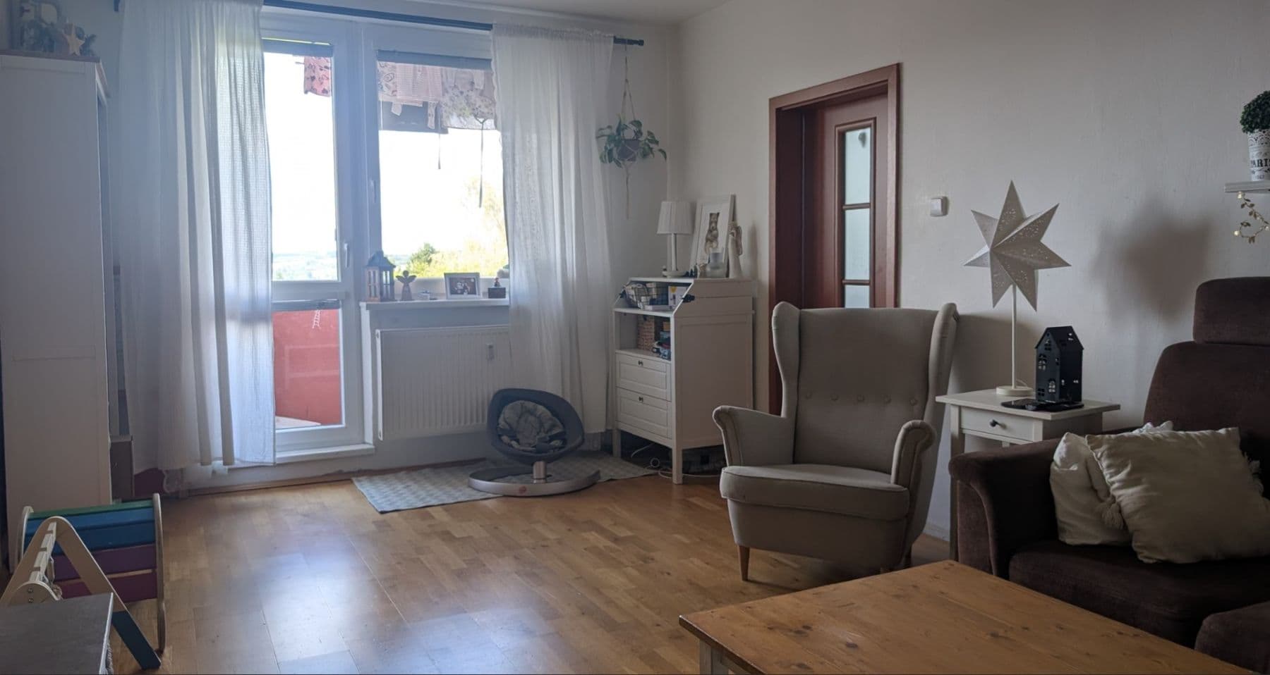 Predaj bytu 3-izbový 75 m², U Vodojemu, Valašské Meziříčí, Zlínský kraj Predaj bytu 3-izbový 75 m², U Vodojemu, Valašské Meziříčí, Zlínský kraj