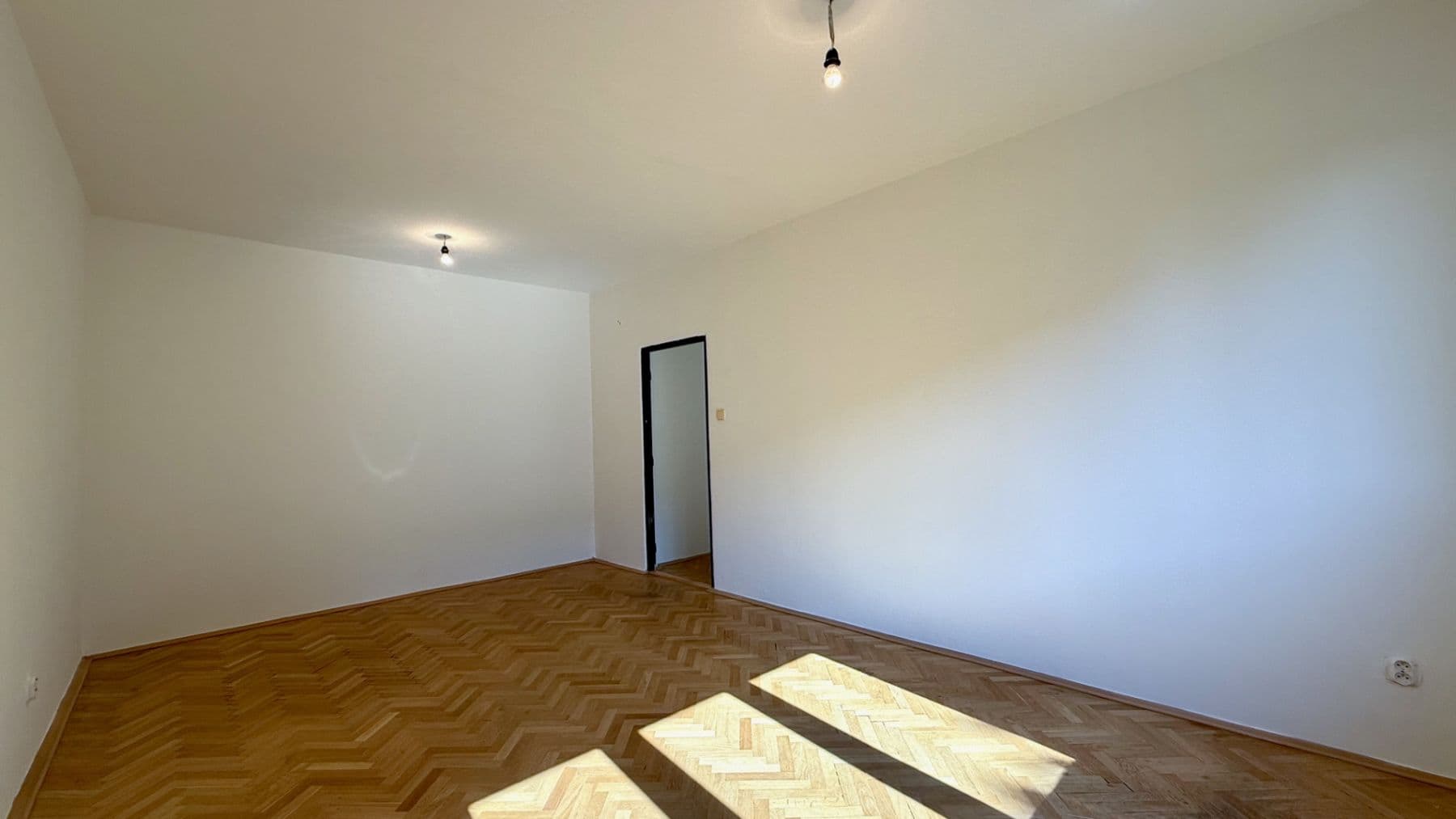 Predaj bytu 2-izbový 55 m², Milíčova, Zlín, Zlínský kraj Predaj bytu 2-izbový 55 m², Milíčova, Zlín, Zlínský kraj