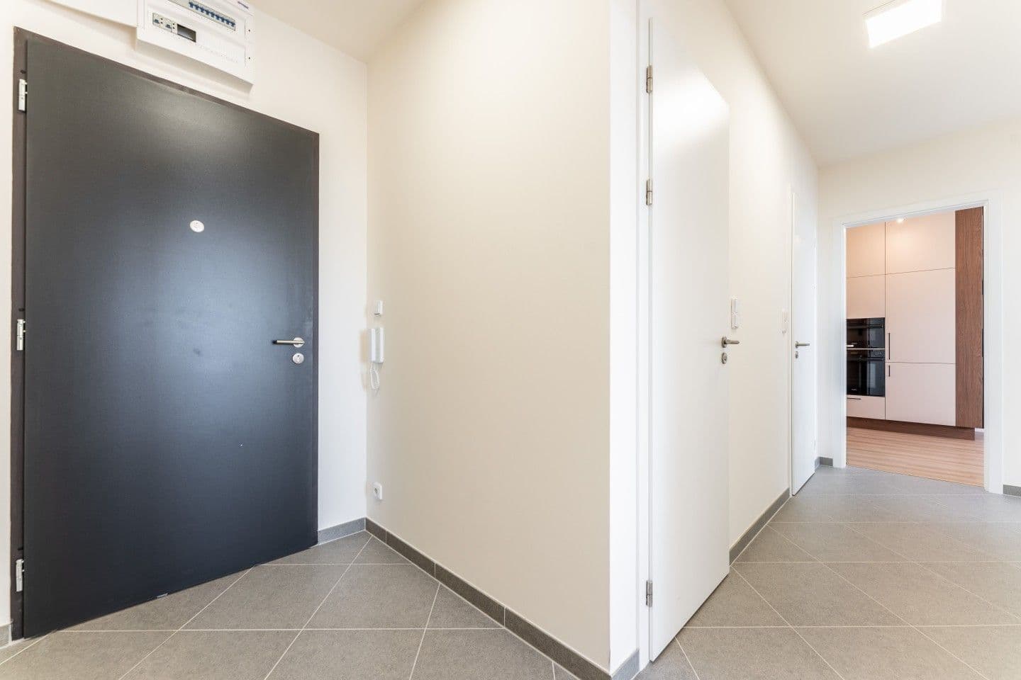 Prenájom bytu 3-izbový 68 m², Thomasova, Praha, Praha Prenájom bytu 3-izbový 68 m², Thomasova, Praha, Praha
