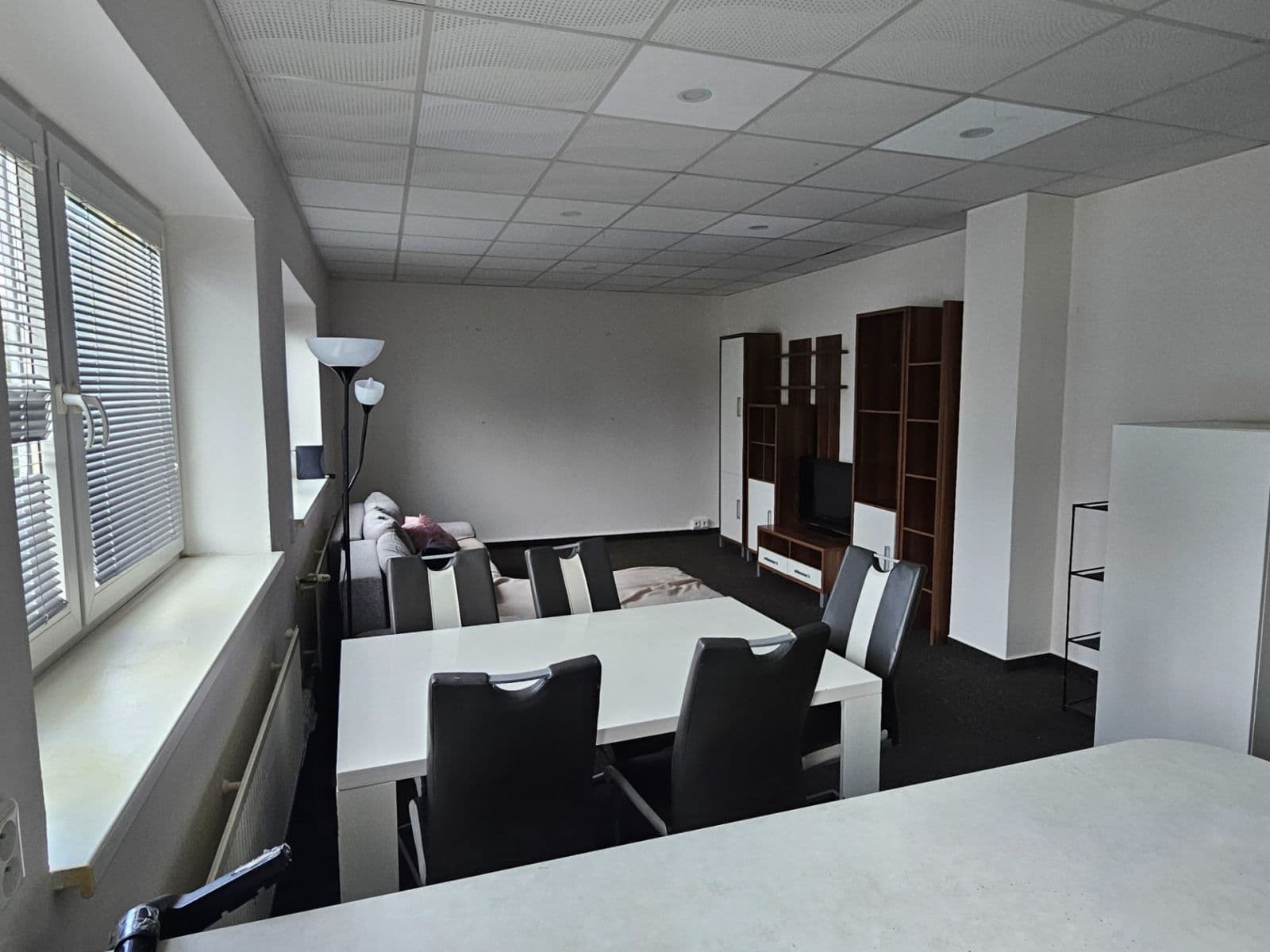 Prenájom bytu 5-izbový 122 m², Ke Smíchovu, Praha, Praha Prenájom bytu 5-izbový 122 m², Ke Smíchovu, Praha, Praha