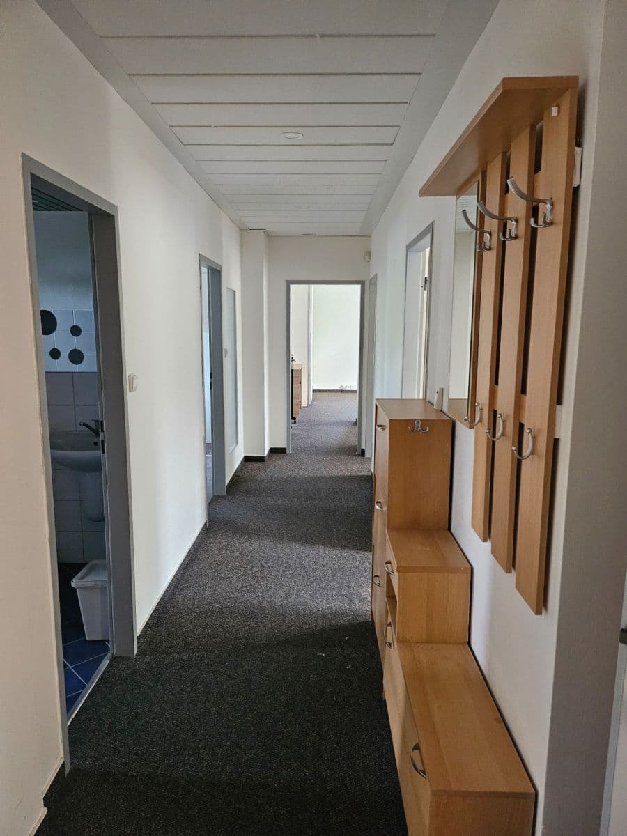 Prenájom bytu 5-izbový 122 m², Ke Smíchovu, Praha, Praha Prenájom bytu 5-izbový 122 m², Ke Smíchovu, Praha, Praha