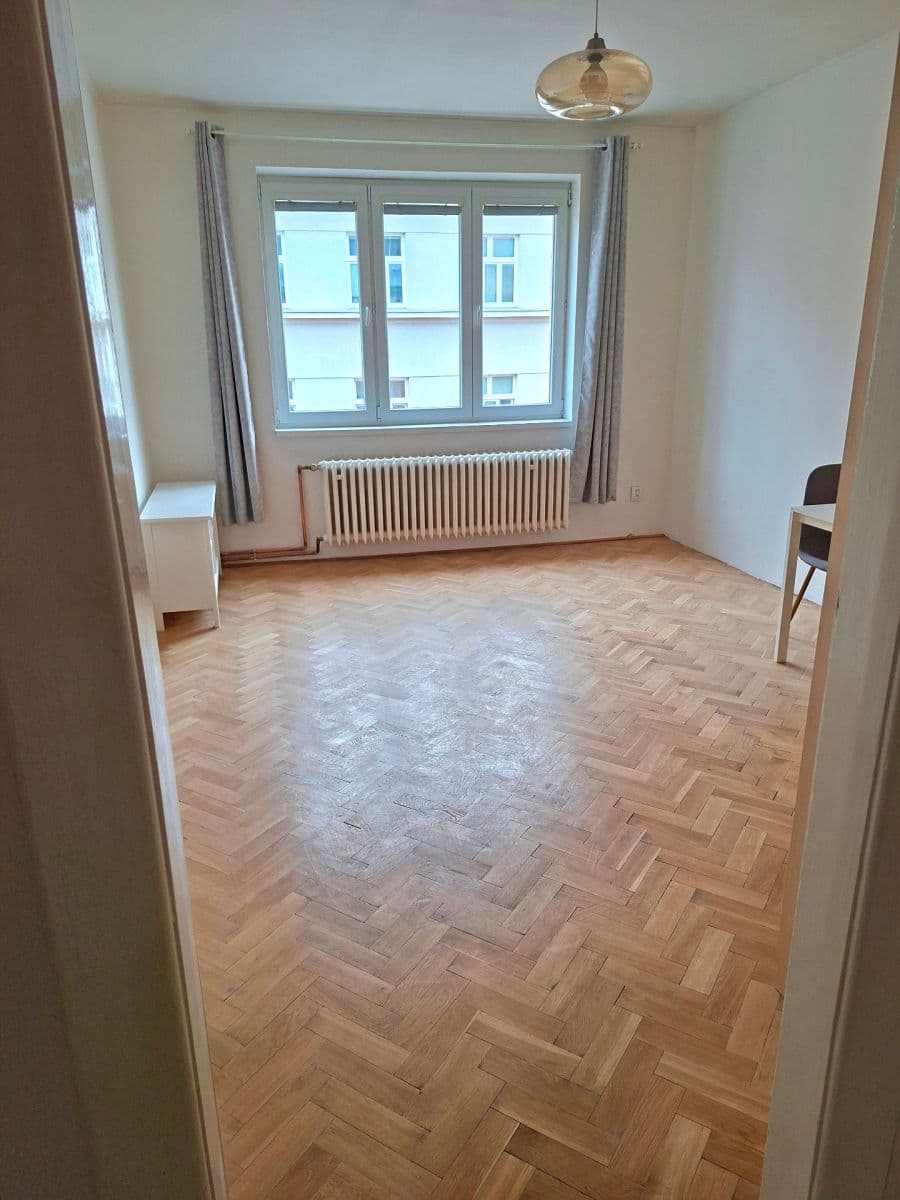 Prenájom bytu 2-izbový 47 m², Viklefova, Praha, Praha Prenájom bytu 2-izbový 47 m², Viklefova, Praha, Praha