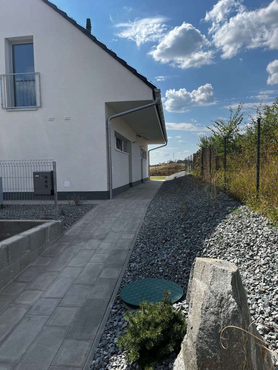 Prenájom domu 82 m², pozemok 600 m², 385, Kaly, Jihomoravský kraj Prenájom domu 82 m², pozemok 600 m², 385, Kaly, Jihomoravský kraj