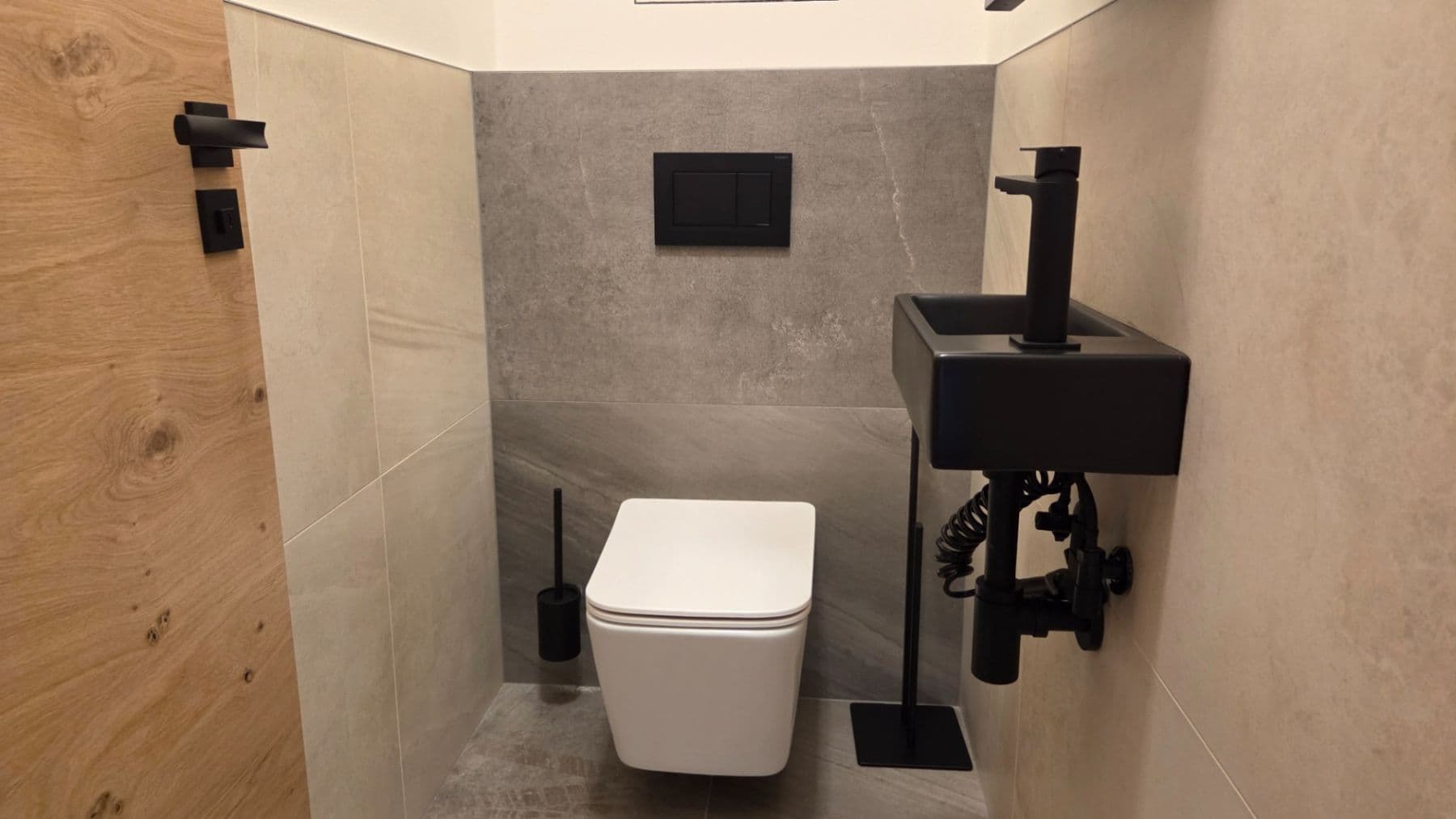 Predaj bytu 3-izbový 68 m², Masarykovo náměstí, Jilemnice, Liberecký kraj Predaj bytu 3-izbový 68 m², Masarykovo náměstí, Jilemnice, Liberecký kraj