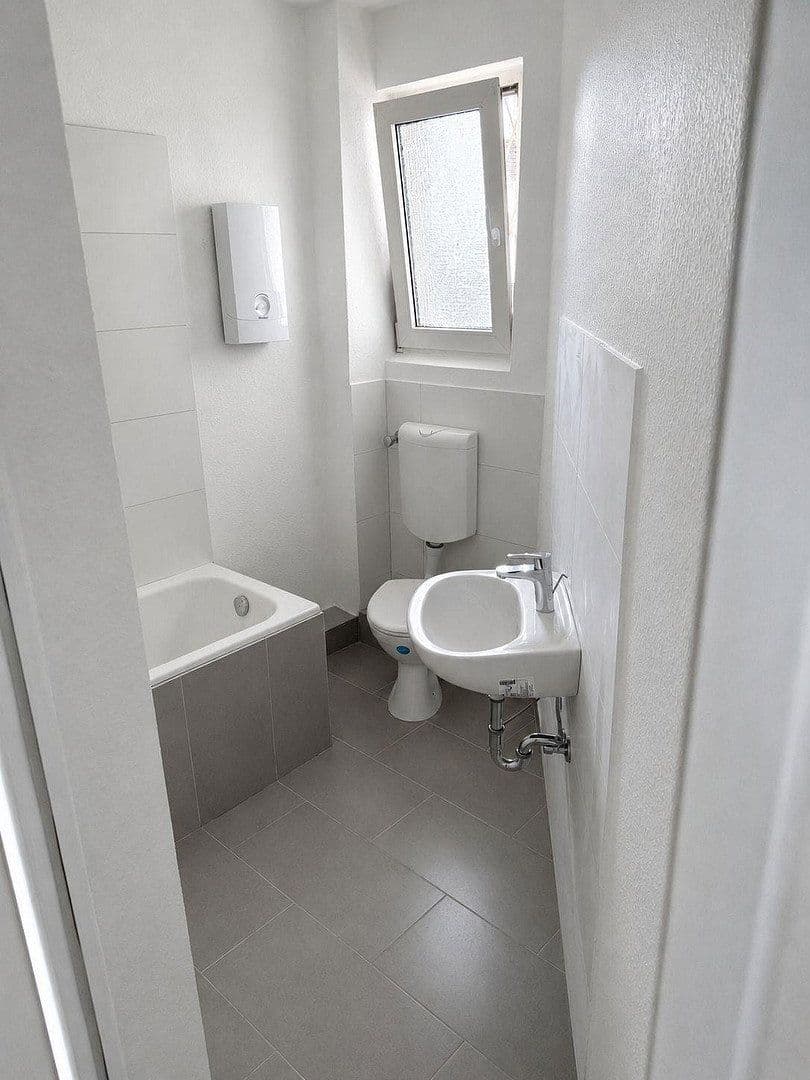 Predaj domu 908 m², pozemok 374 m², Gelsenkirchenerstr. 36, Bochum, Severné Porýnie - Westfálsko Predaj domu 908 m², pozemok 374 m², Gelsenkirchenerstr. 36, Bochum, Severné Porýnie - Westfálsko