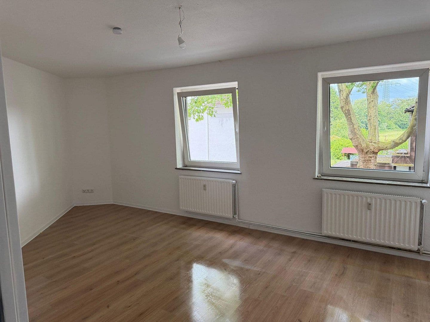 Predaj domu 908 m², pozemok 374 m², Gelsenkirchenerstr. 36, Bochum, Severné Porýnie - Westfálsko Predaj domu 908 m², pozemok 374 m², Gelsenkirchenerstr. 36, Bochum, Severné Porýnie - Westfálsko