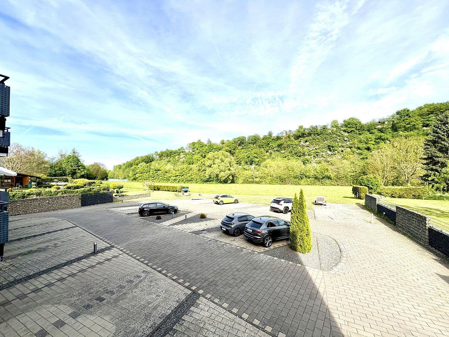 Predaj bytu 3-izbový 88 m², Konz, Porýnie-Falcko Predaj bytu 3-izbový 88 m², Konz, Porýnie-Falcko
