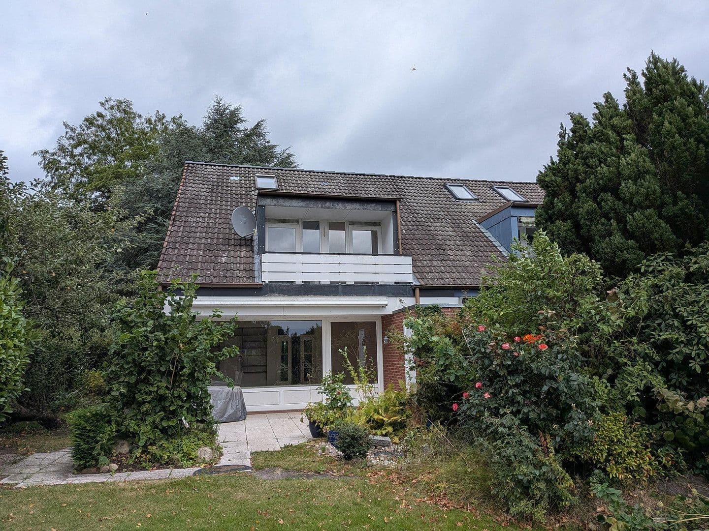 Predaj domu 125 m², pozemok 440 m², Halstenbek, Šlezvicko-Holštajnsko Predaj domu 125 m², pozemok 440 m², Halstenbek, Šlezvicko-Holštajnsko