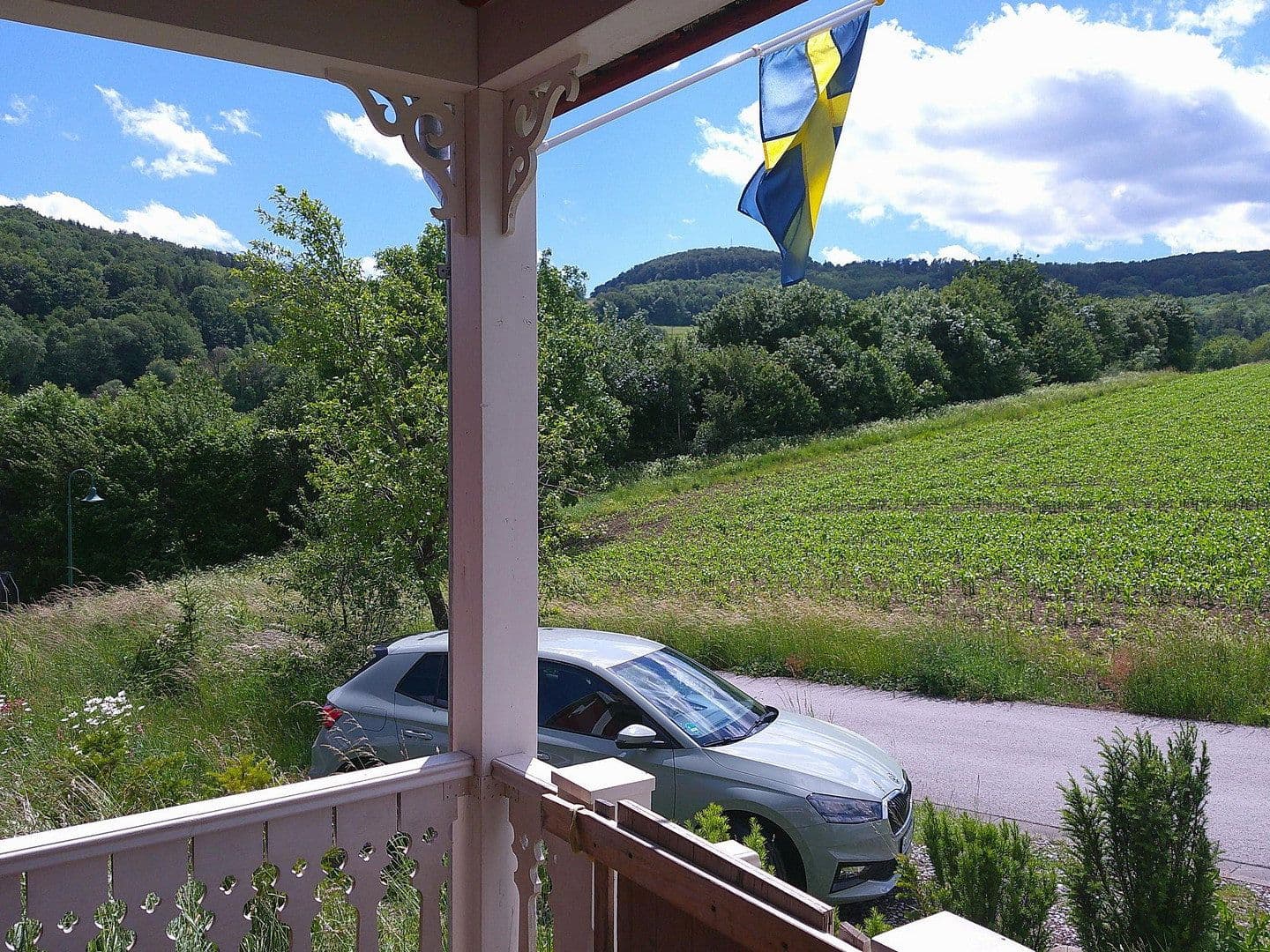 Predaj domu 60 m², pozemok 806 m², Am Kirchberg 2, Hausen, Bavorsko Predaj domu 60 m², pozemok 806 m², Am Kirchberg 2, Hausen, Bavorsko