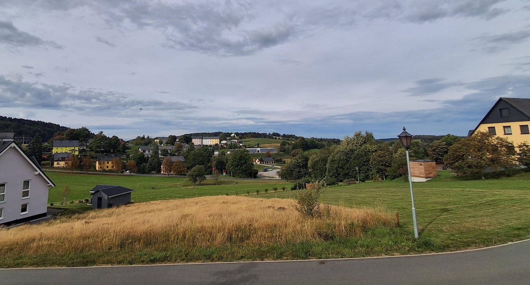 Predaj pozemku 929 m², Kastanienweg 25 a, Seiffen/Erzgebirge, Sasko Predaj pozemku 929 m², Kastanienweg 25 a, Seiffen/Erzgebirge, Sasko