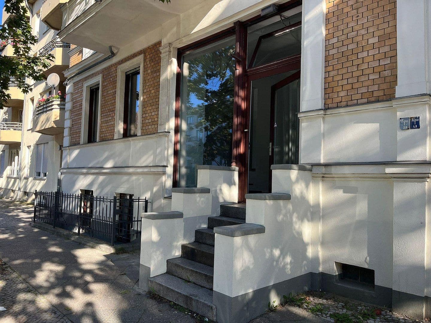Prenájom kancelárie 90 m², Ahornstraße 6, Berlin, Berlín Prenájom kancelárie 90 m², Ahornstraße 6, Berlin, Berlín