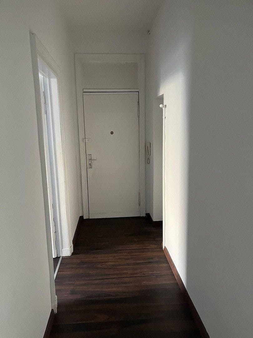 Prenájom kancelárie 90 m², Ahornstraße 6, Berlin, Berlín Prenájom kancelárie 90 m², Ahornstraße 6, Berlin, Berlín
