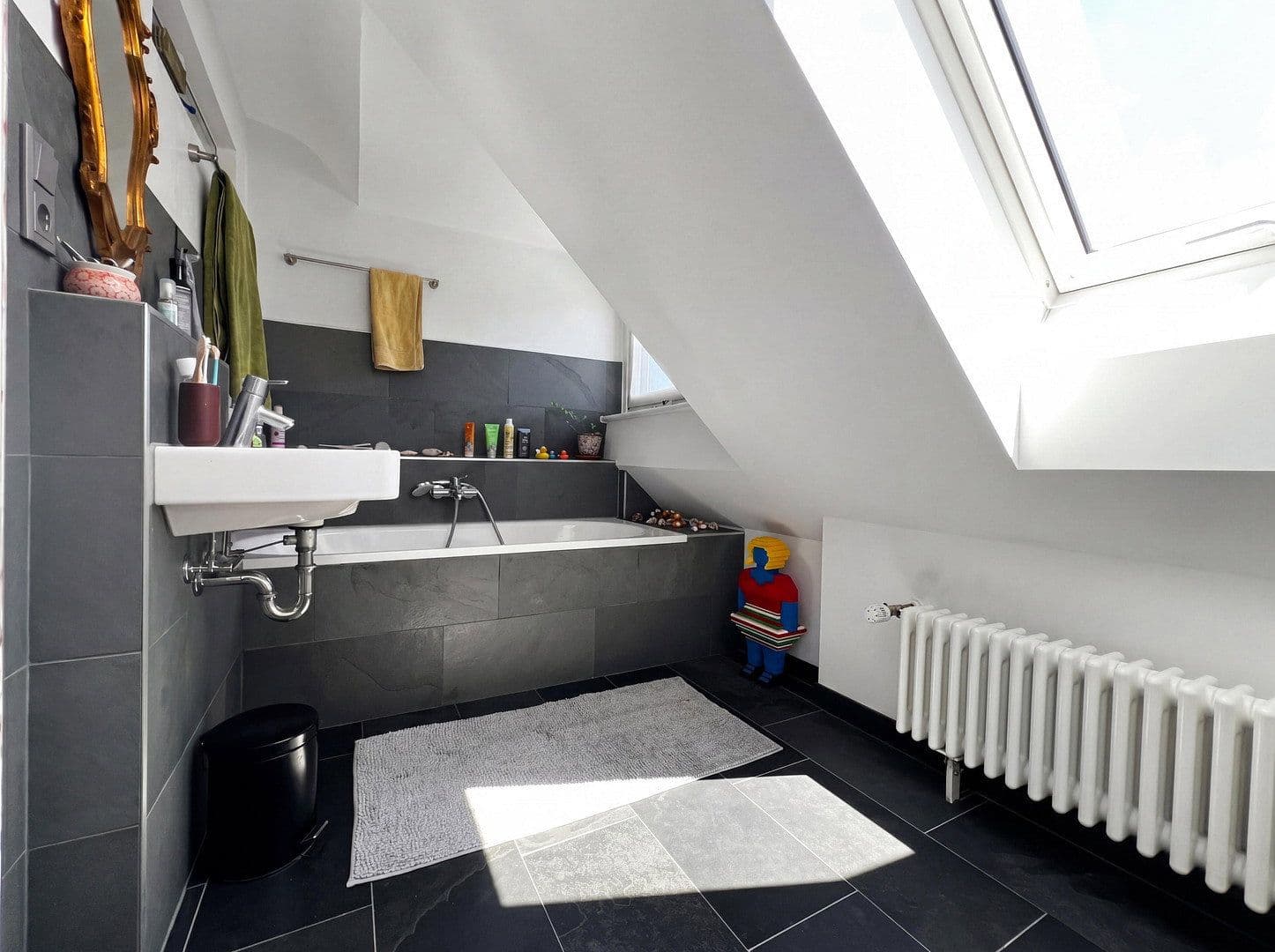 Predaj bytu 4-izbový 101 m², Freiburg, Bádensko-Wurttembersko Predaj bytu 4-izbový 101 m², Freiburg, Bádensko-Wurttembersko
