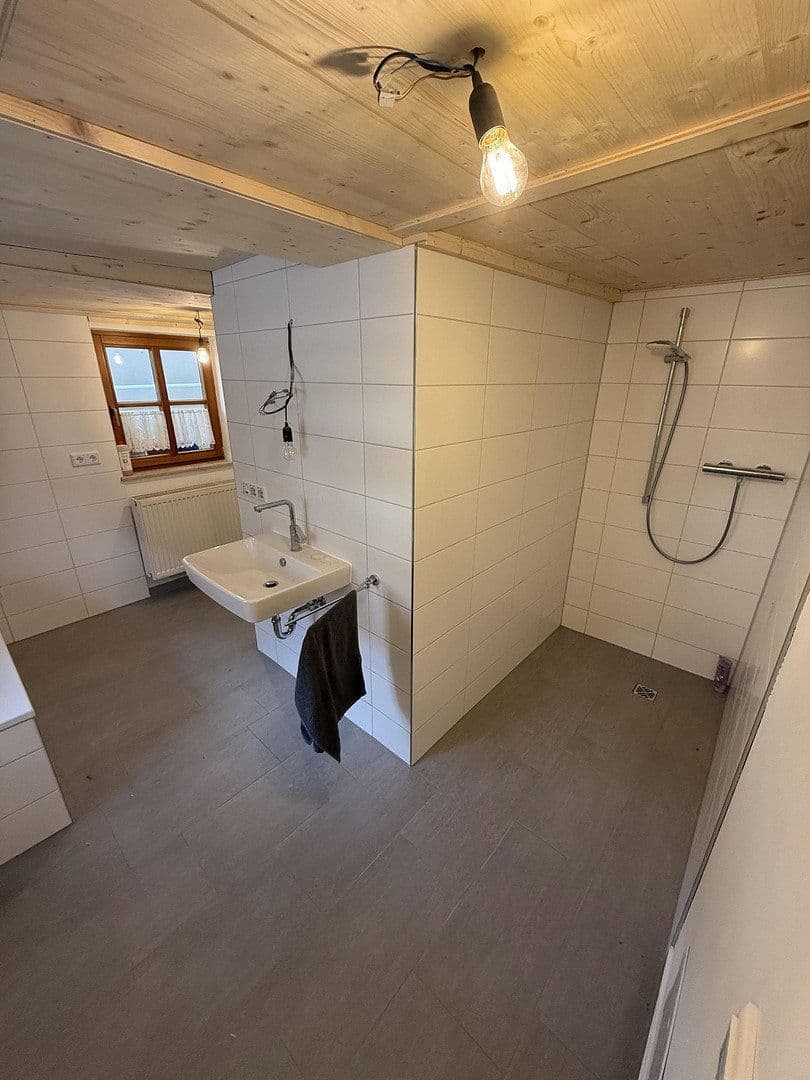 Predaj domu 115 m², pozemok 180 m², Bergstraße 22, Geslau, Bavorsko Predaj domu 115 m², pozemok 180 m², Bergstraße 22, Geslau, Bavorsko